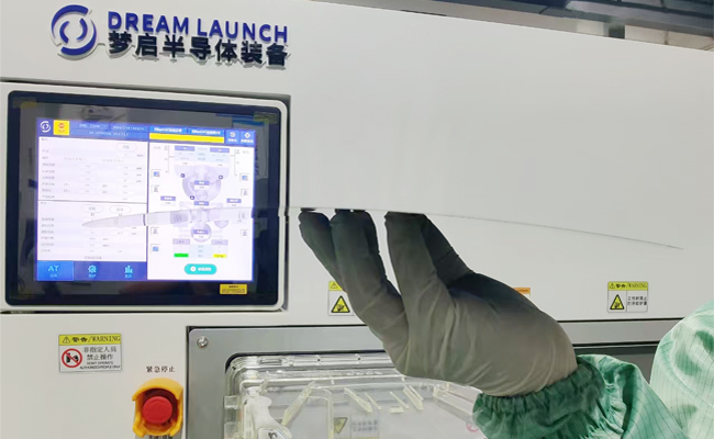 怎樣選擇硅片減薄機(jī)？
